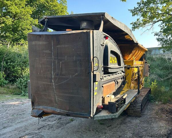 φορητή εγκατάσταση τεμαχισμού Tana Shark 440 DT Eco
