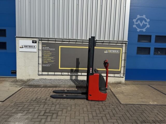 VS-22331 elektromos kompakt targoncá Linde. L10B 1.462 mm LINDE L10B