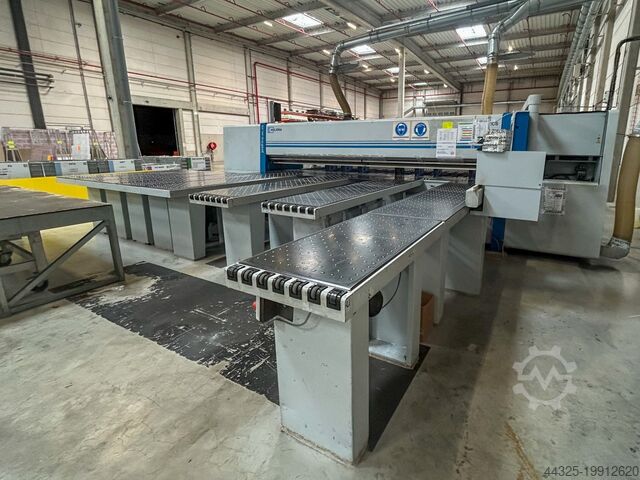 Otomatik yüklemeli panel testere HOLZMA HPL 510/43/22/P/X