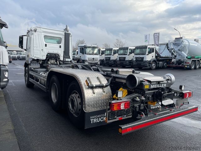 Haakarm vrachtwagen MERCEDES-BENZ Arocs 2646L 6x2 Retard+Meiller Abroller RS 21.70