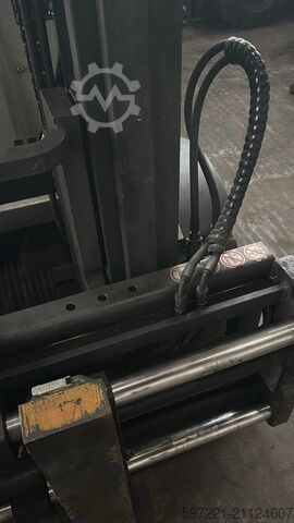 Electric - 4 wheels Still RX60-50