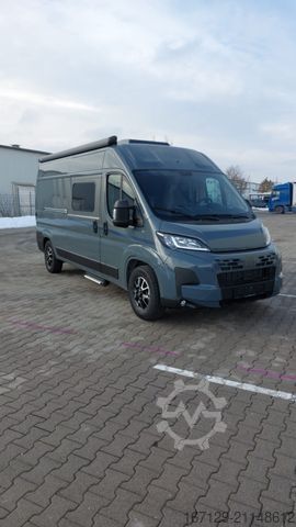 Husbil CARADO pro CV 602 Längsbetten / Rahmenfenster / PRO