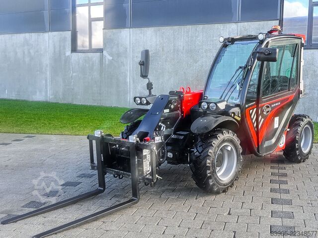 Teleskopický manipulátor Manitou ULM 412H Comfort