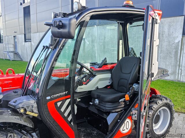 Teleskopický manipulátor Manitou ULM 412H Comfort