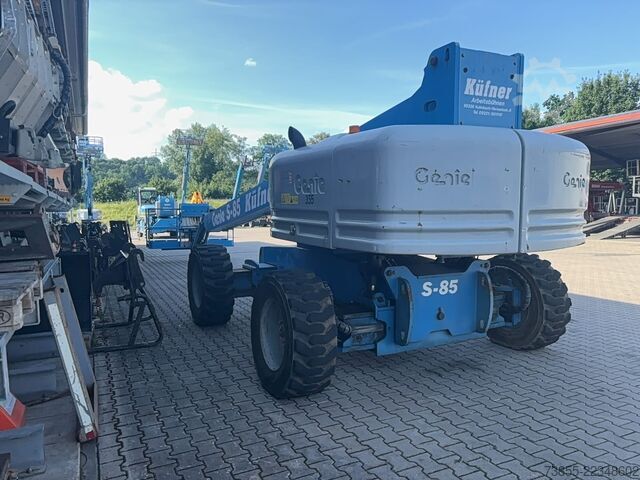 Piattaforma di lavoro articolata Genie S-85