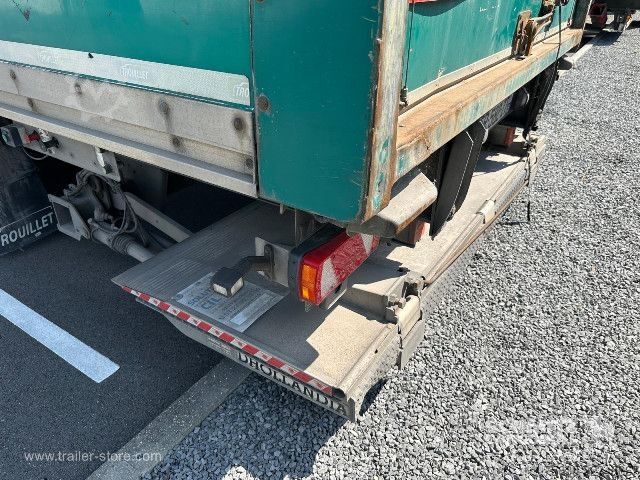 Semirimorchio furgonato Trouillet Semitrailer Dryfreight Mega Hayon
