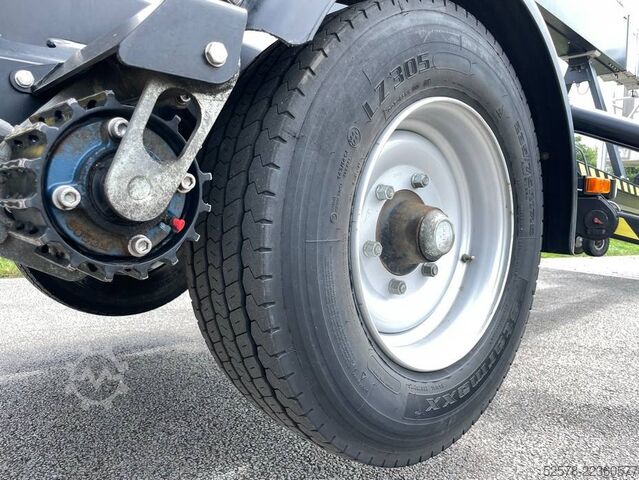 Hefplatform Denka-Lift DL 30
