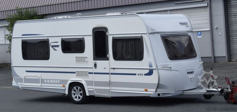 Caravan FENDT Diamant 495 TG mit Mover und Vorzelt