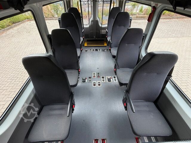 Minibus MERCEDES-BENZ Sprinter 314 BlueTEC 9SitzeRollstuhllift Störung
