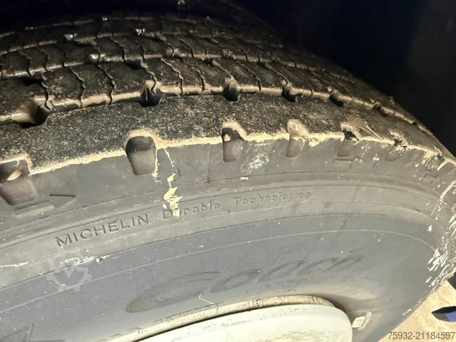 Λεωφορείο τουρισμού SETRA S 511 HD  Clubbus USB Steckdosen