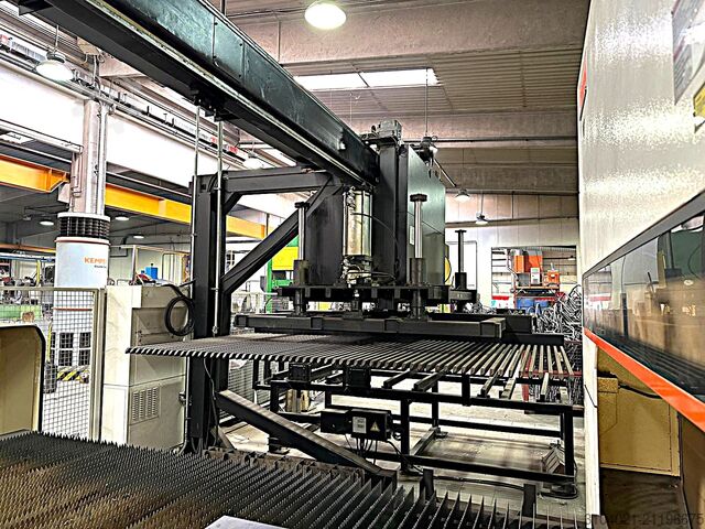  Mazak EMC3015