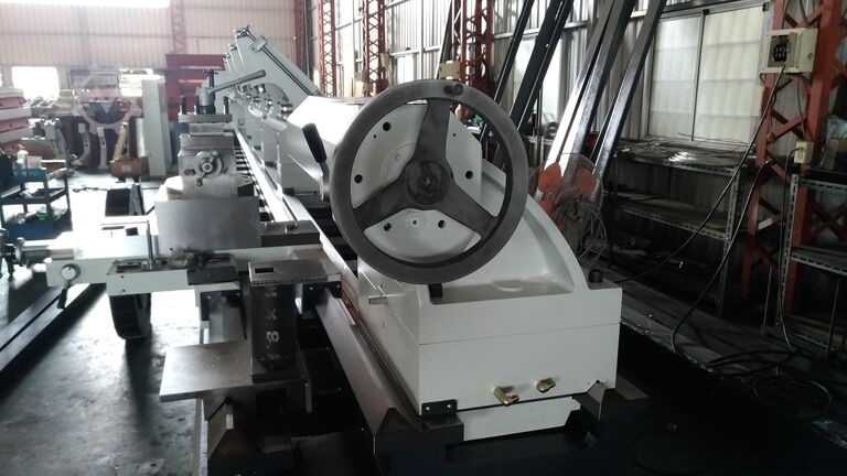 Centrale draaibank Kraft GHV-40240 (1000x6000)