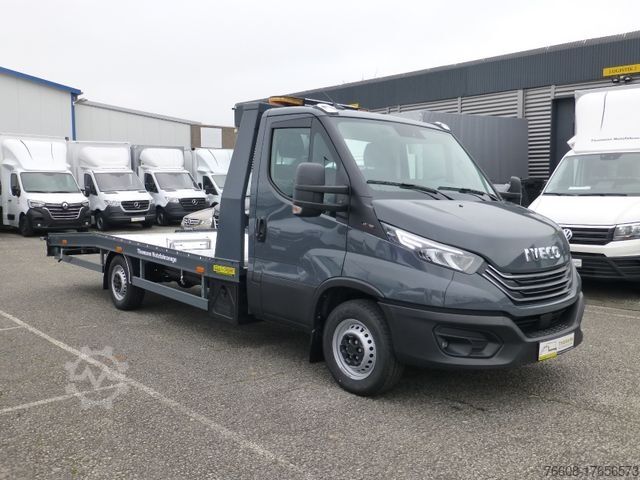 Bestelwagen autodrager IVECO Daily 35S18 Autotransporter NAVI ACC Temp.