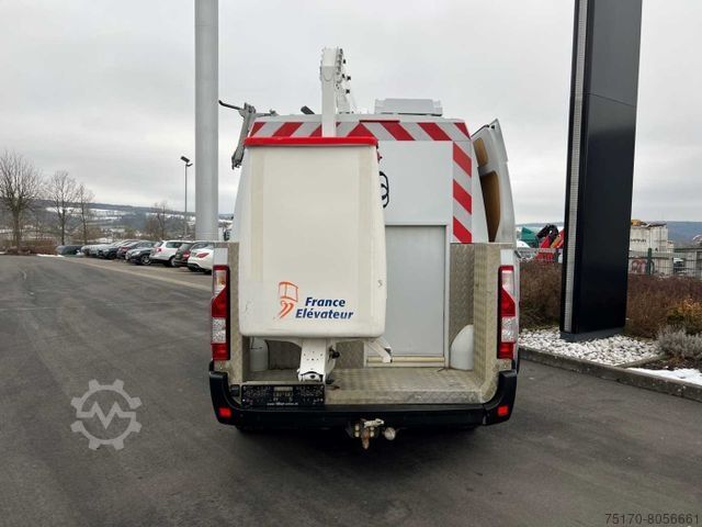 Hoogwerker vrachtwagen RENAULT Master 2.3 dCi / France Elevateur 121FCC, 12,5m