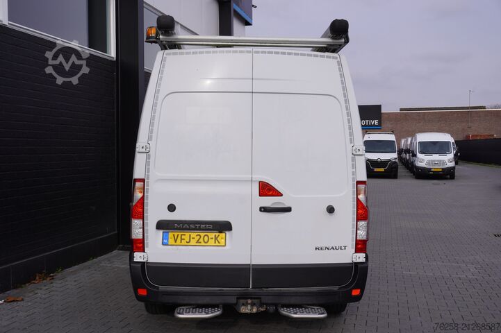 Delivery van Renault Master 2.3 dCi 130PK L2H2 EURO 6 - Airco - Navi...