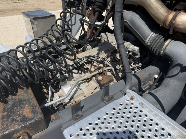 τυπική μονάδα τράκτορα Mercedes-Benz Actros 2048 4x4 Retarder Kipphydraulik