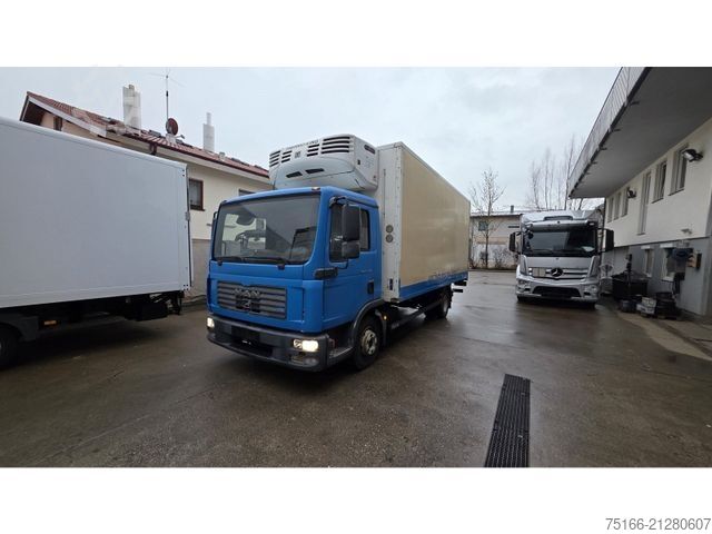 Kühlkoffer-LKW MAN 12.210 BL Kühlkoffer 6m LBW 1,5TO.*TK T Spectrum