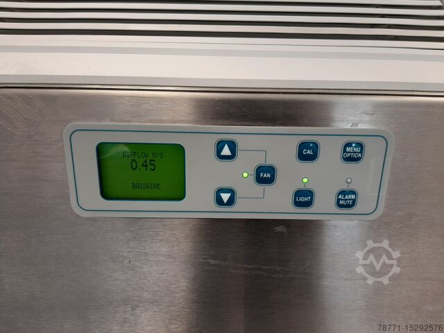 Met nieuw filter Bassaire Laminar Flow Cabinet