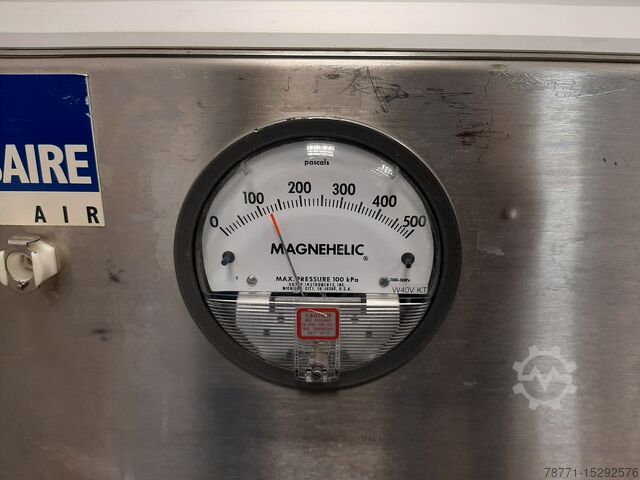 Met nieuw filter Bassaire Laminar Flow Cabinet