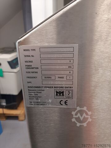 Met nieuw filter Bassaire Laminar Flow Cabinet