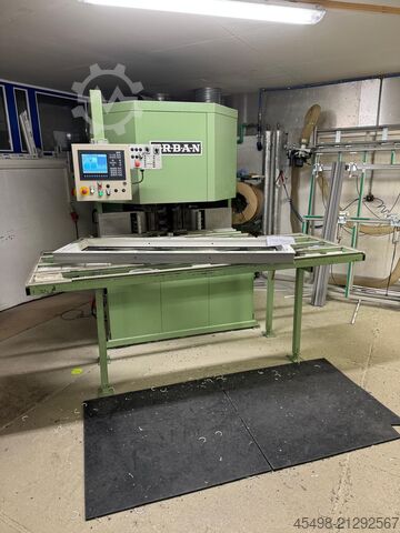 Corner cleaning machine Urban SV430