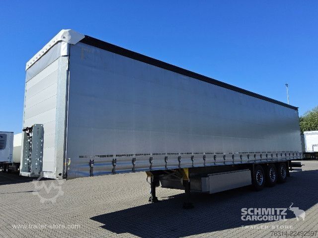 Semirremolque abierto con toldo Schmitz Cargobull Curtainsider Standard Getränke