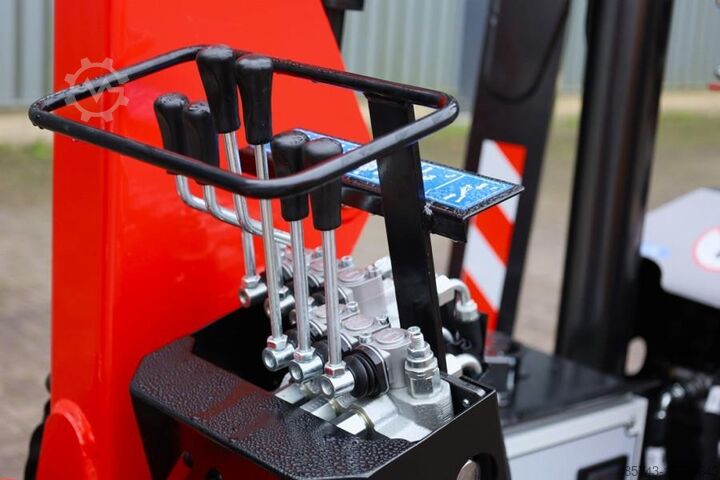 Scharnierende telescopische hoogwerker Platform Basket Spider 18.90 PRO CE Declaration, Valid inspection,