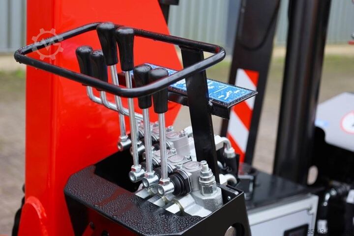 Scharnierende telescopische hoogwerker  PLATFORM BAS Spider 18.90 PRO CE Declaration, Vali