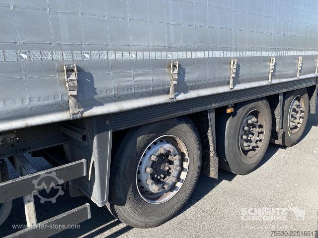 Åben sættevogn med presenning Schmitz Cargobull Semitrailer Curtainsider Coil