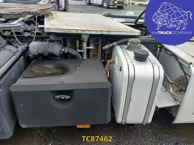 Standardni SZM Mercedes-Benz Actros 1842