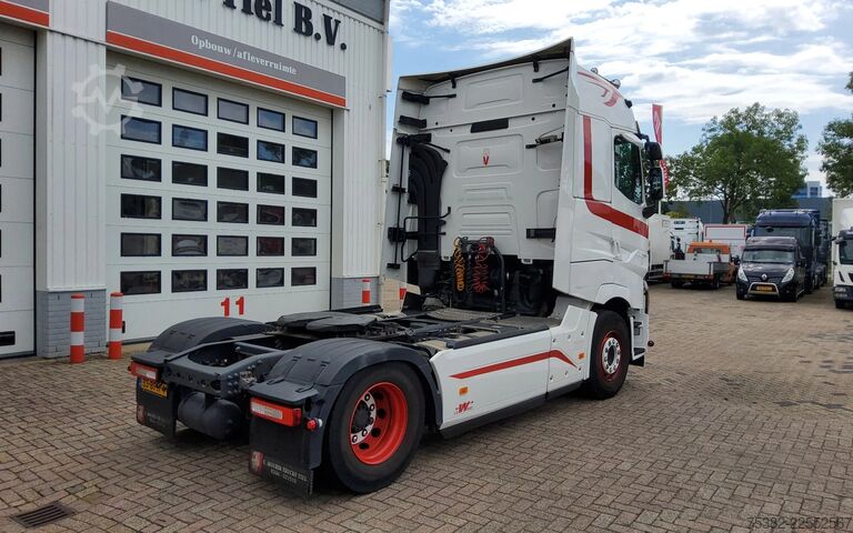 Standart-SZM Renault T T 520 HIGH SLEEPER 4x2 EURO 6 - 33-BPH-4