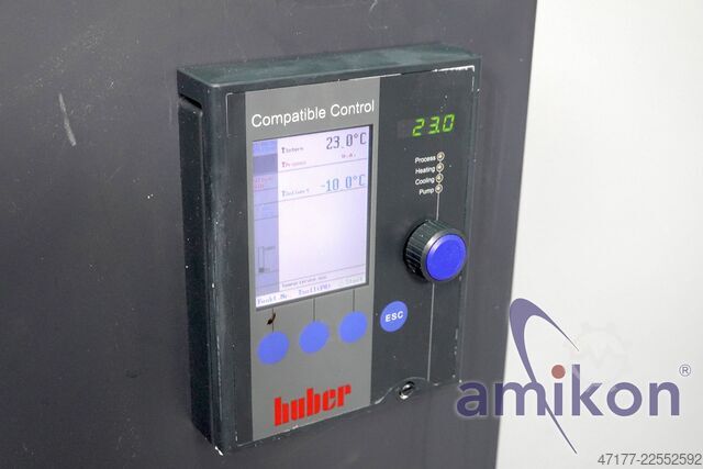Unidade de termorregulação 400V -10/+40°C (6) Huber Unichiller UC055Tw spez. Umlaufkühler