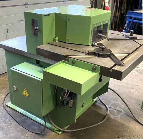 Hydraulische Ausklinkmaschine BOSCHERT K30-120