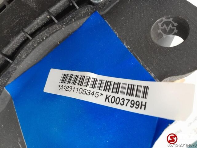 Brake caliper Mercedes Remklauw rechts + reparatieset mercedes