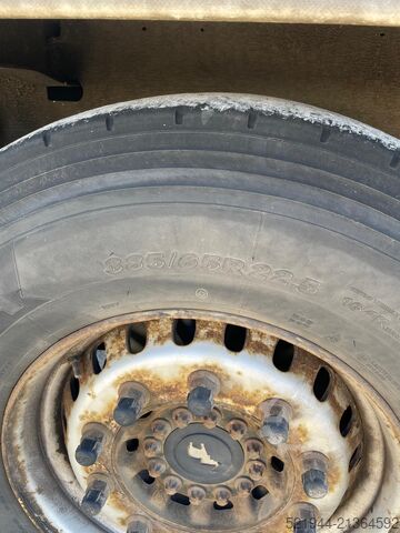 ανοιχτό ημιρυμουλκούμενο με μουσαμά Schmitz Cargobull SCS 24/L-13.62  Curtainsider Edscha