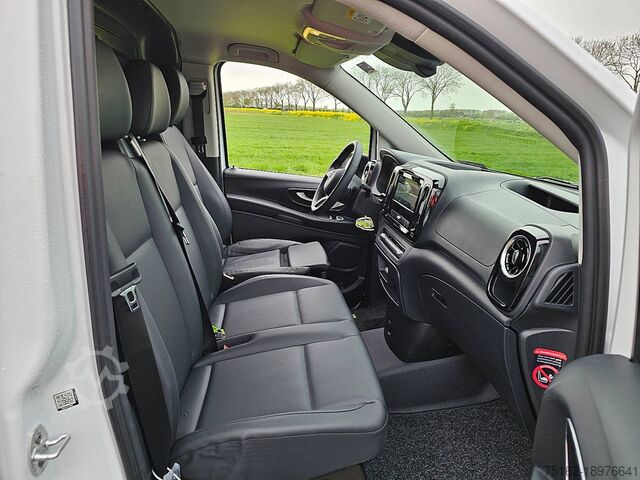 High-roof van MERCEDES-BENZ VITO 114 L2 SELECT LED Mbux!