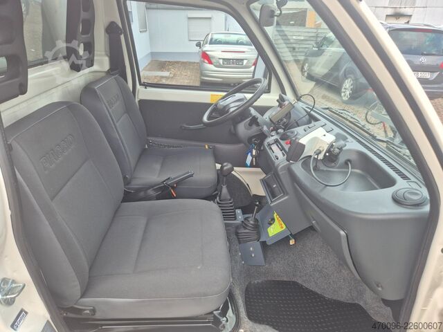 Sonstige PIAGGIO Porter 1.3 4*4-Winterdienst*Kipper*AHK*Salzstreu