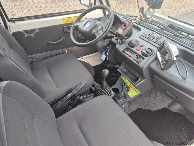 Sonstige PIAGGIO Porter 1.3 4*4-Winterdienst*Kipper*AHK*Salzstreu