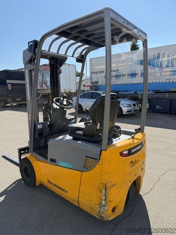 Elektrisch – 3 Räder Jungheinrich EFG115 4.5m/ 2021y/ 828h