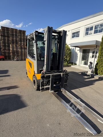 Electric – 4 roți Jungheinrich EFG S30 4.7m/ 4v/ 5379h