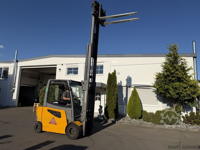 Electric – 4 roți Jungheinrich EFG S30 4.7m/ 4v/ 5379h