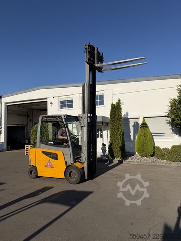 Electric – 4 roți Jungheinrich EFG S30 4.7m/ 4v/ 5379h