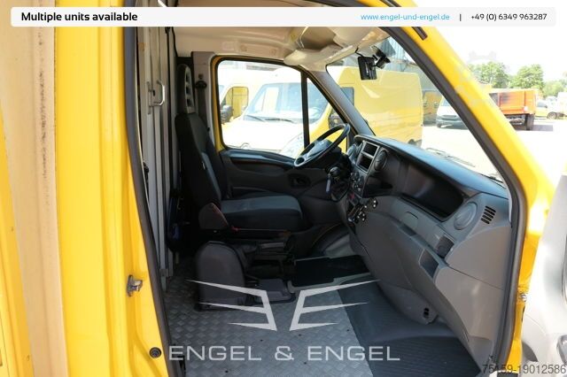 Furgoneta caja iveco Daily 35 S11 C30C AUTOMATIK KAMERA MAXI Regale LUFT - EURO 5 - CoC