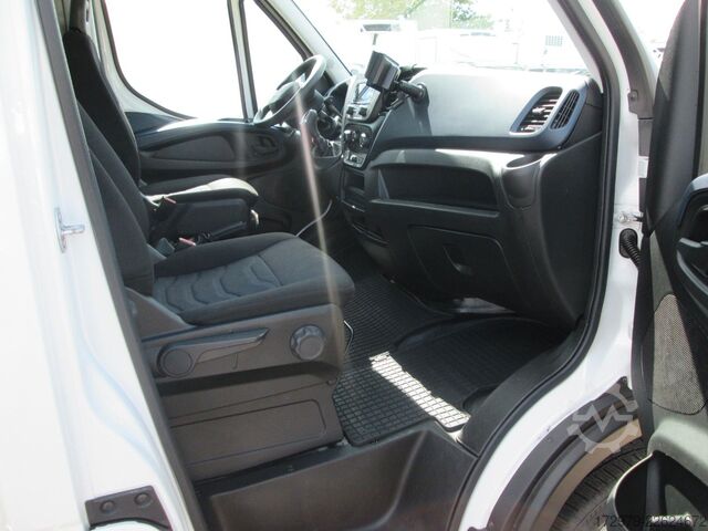 Vrachtwagen met bakwagen IVECO 40 C14 CNG 3.0 *Maxi-XXL Koffer*Euro6*3500Kg*