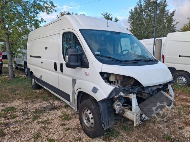 Bestelwagen CITROEN Jumper Grossraumkasten 35 L3H2 Club BlueHDi 140