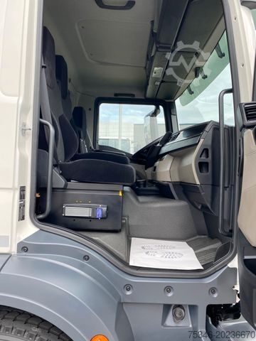 Autocamion basculant tridirecțional MAN TGM 18.320 /4x2/BL/Meiller/Kipper/Kran/Funk/ Neu