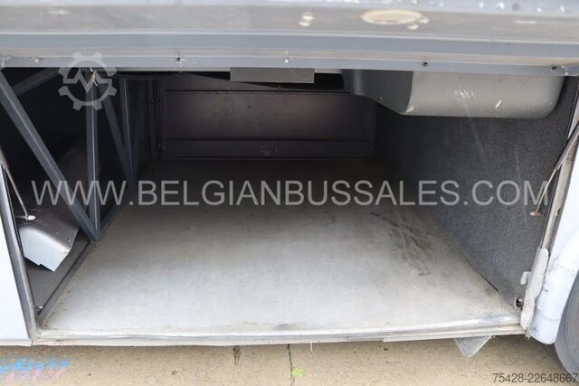 Touringcar VDL Bova / FHD Futura Classic 127-365