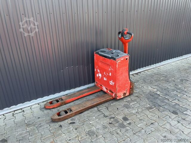 Ręczny wózek paletowy Linde T16