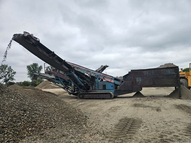 Tracked screener Powerscreen Chieftain 1400