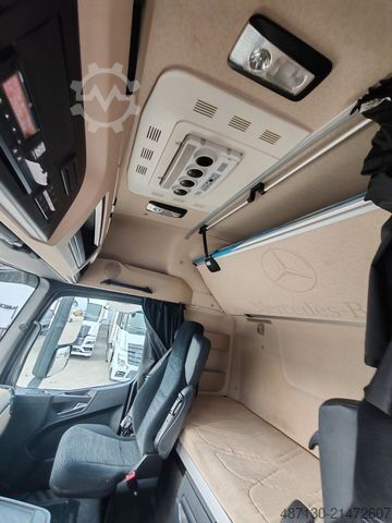 Standardowy ciągnik siodłowy MERCEDES-BENZ ACTROS 1851 Prime